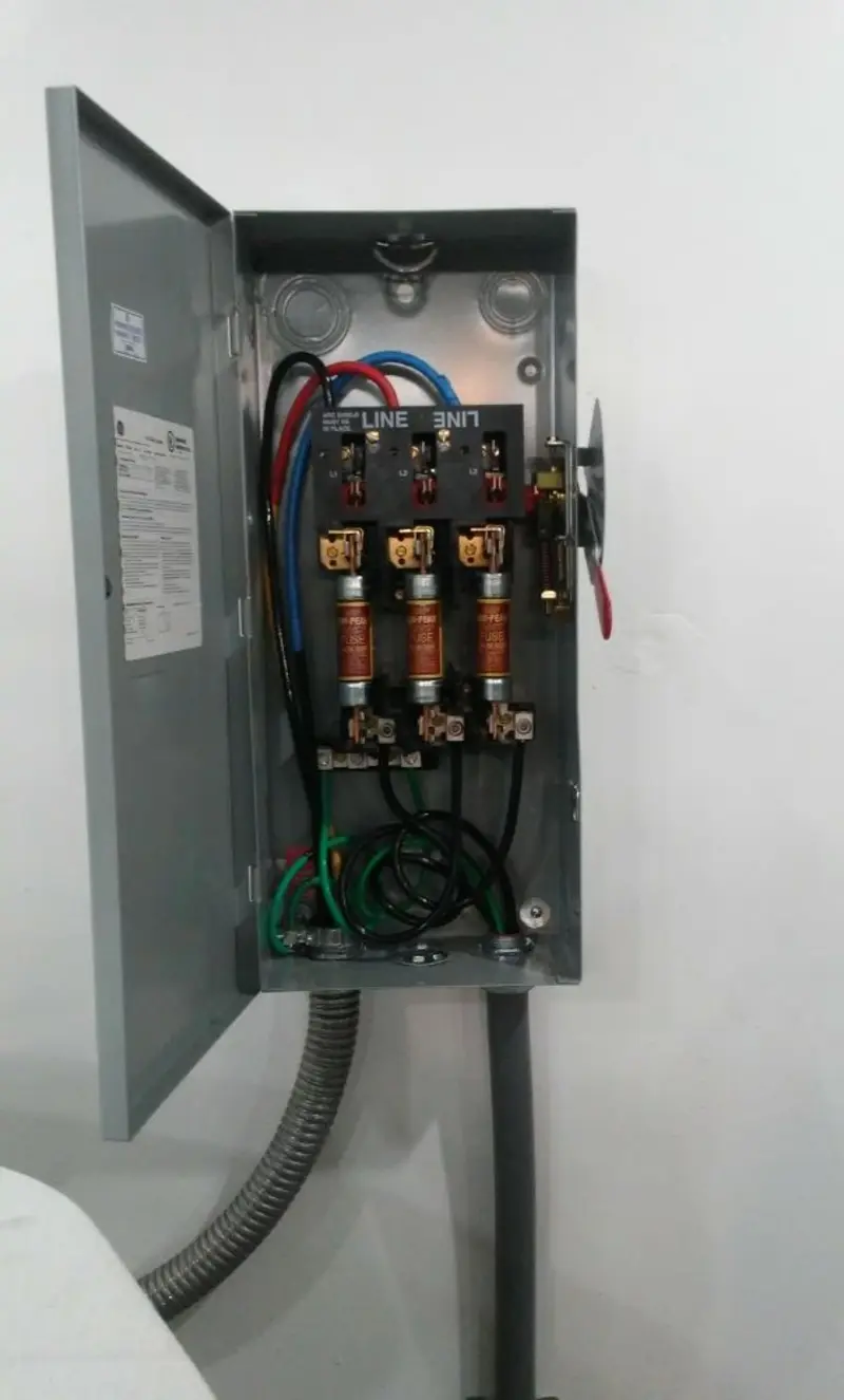 Three-phase disconnect switch installed for Electrical Wiring & Rewiring in Peach Bottom